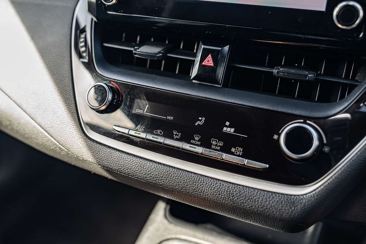 2019 Toyota Corolla Ascent Sport MZEA12R