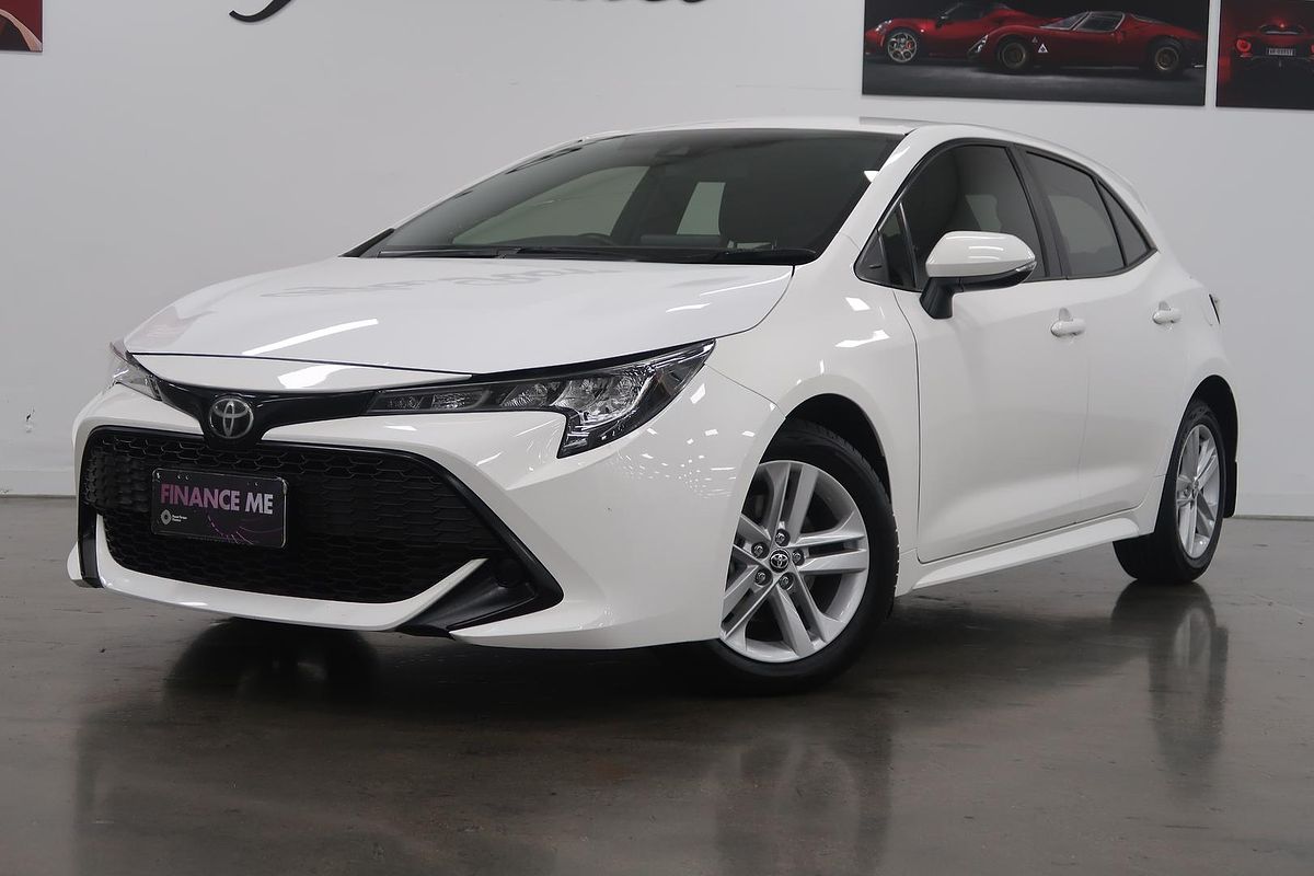 2018 Toyota Corolla Ascent Sport MZEA12R