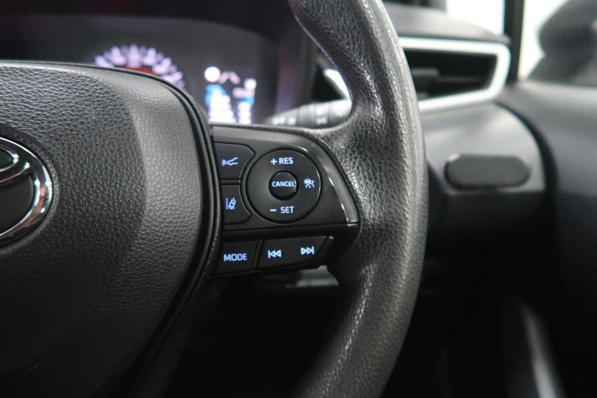 2018 Toyota Corolla Ascent Sport MZEA12R