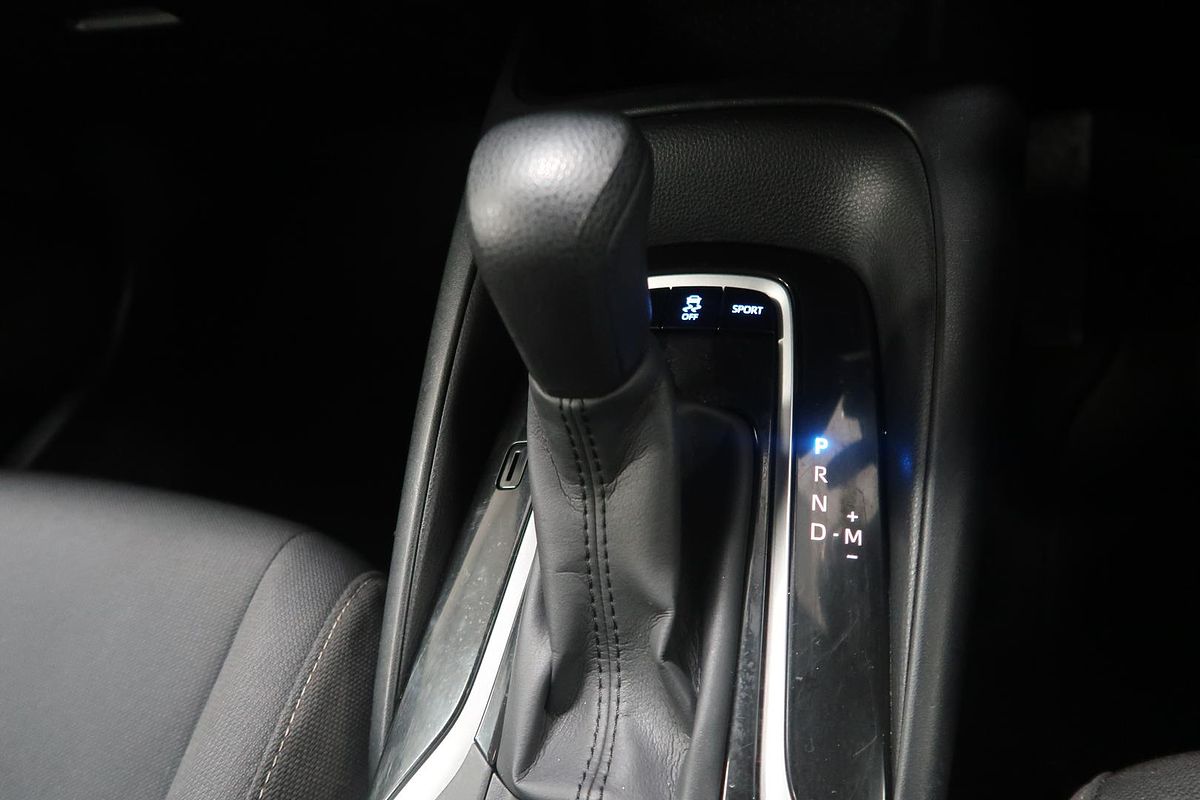 2018 Toyota Corolla Ascent Sport MZEA12R