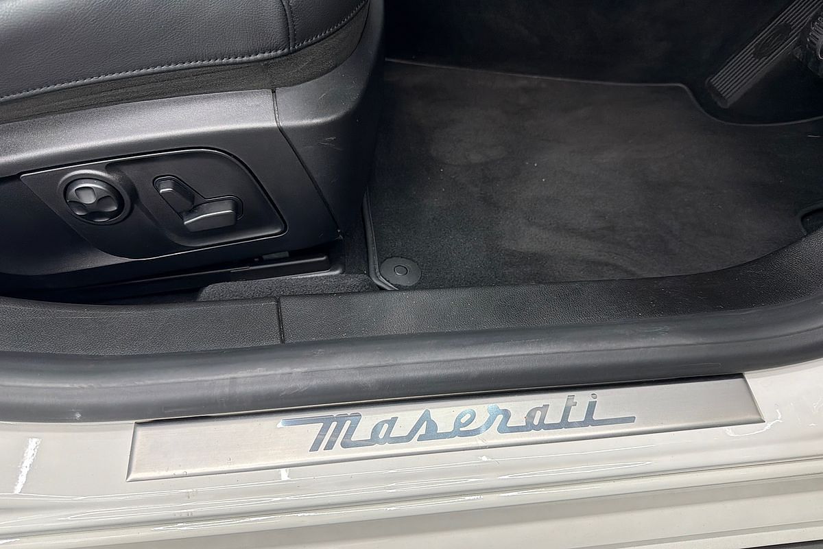 2018 Maserati Ghibli M157