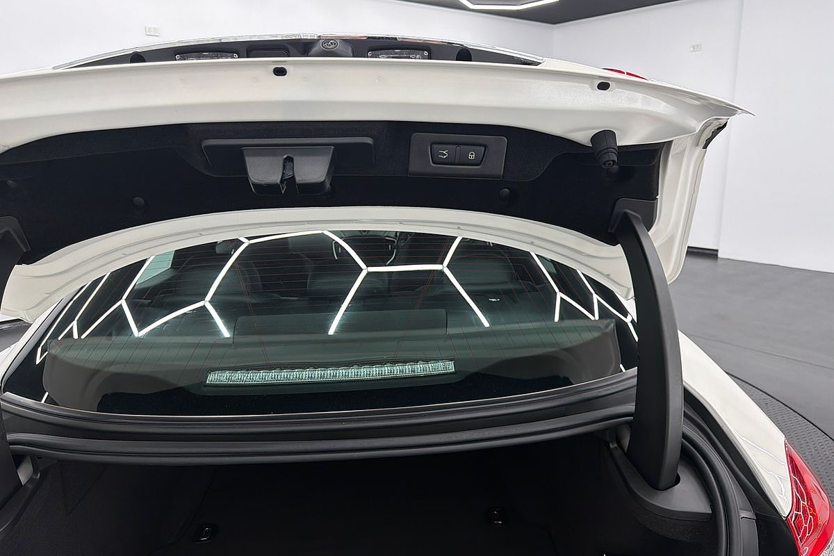 2018 Maserati Ghibli M157