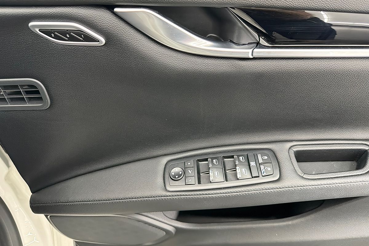 2018 Maserati Ghibli M157