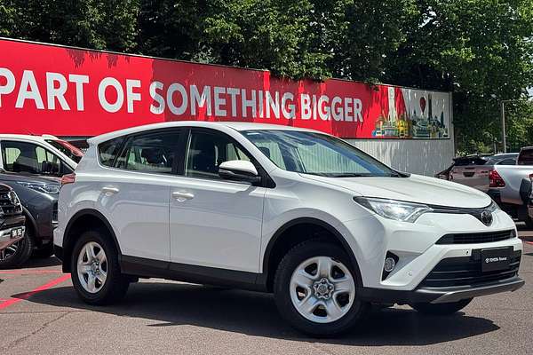 2018 Toyota RAV4 GX ZSA42R