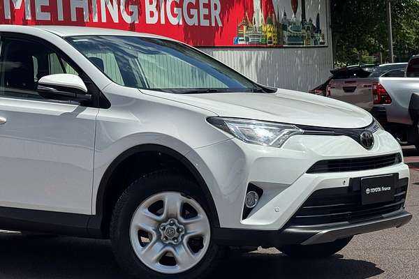 2018 Toyota RAV4 GX ZSA42R