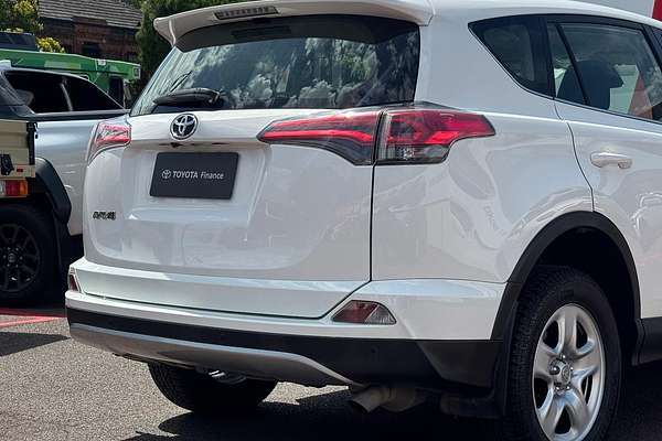 2018 Toyota RAV4 GX ZSA42R