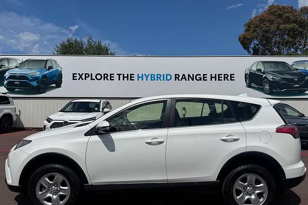 2018 Toyota RAV4 GX ZSA42R