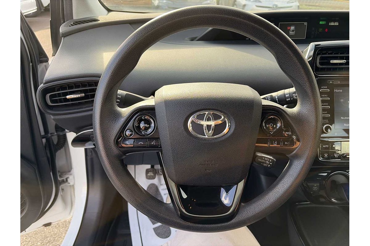 2022 Toyota Prius LE