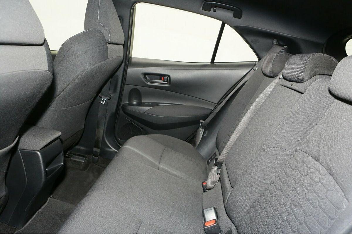 2018 Toyota Corolla Ascent Sport ZRE182R