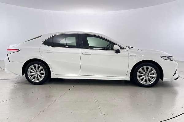 2020 Toyota Camry Ascent Sport