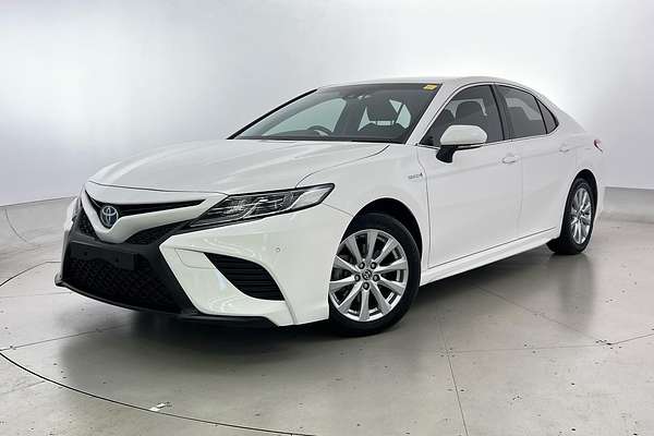 2020 Toyota Camry Ascent Sport