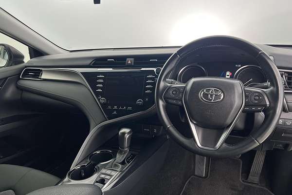 2020 Toyota Camry Ascent Sport