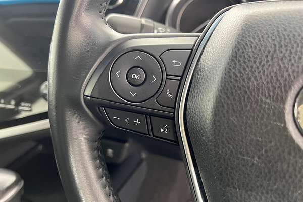 2020 Toyota Camry Ascent Sport