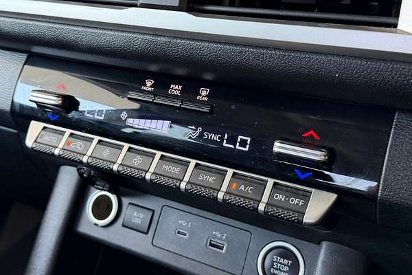 2024 Mitsubishi Triton GLS MV 4X4