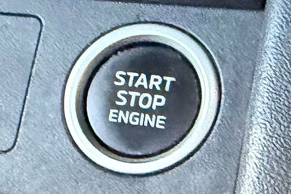 2024 Mitsubishi Triton GLS MV 4X4