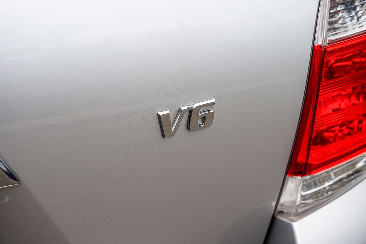 2012 Toyota Kluger Grande GSU40R