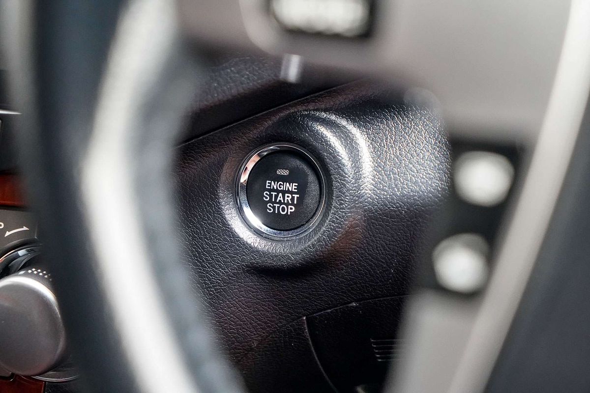 2012 Toyota Kluger Grande GSU40R