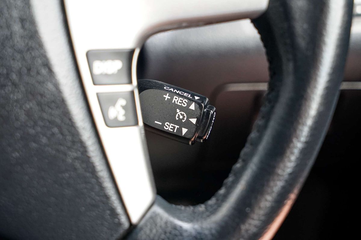 2012 Toyota Kluger Grande GSU40R