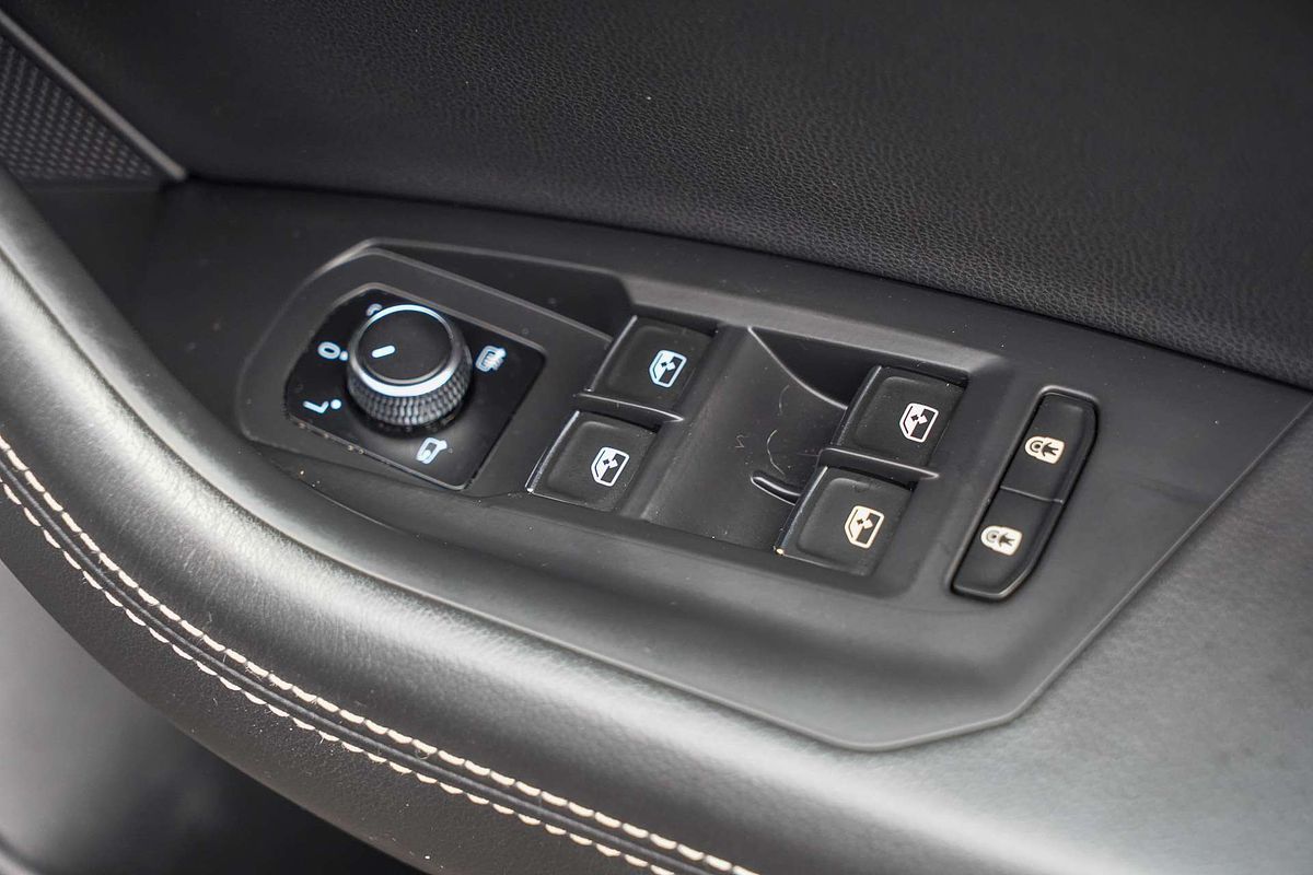 2021 Volkswagen Touareg 210TDI Wolfsburg Edition CR