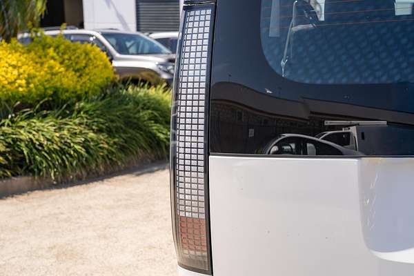 2022 Hyundai STARIA US4.V2