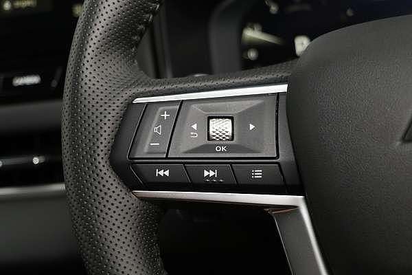 2025 Mitsubishi Outlander ES ZM