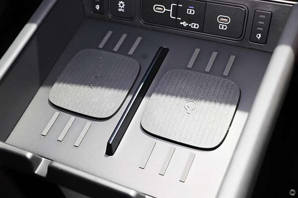 2025 Hyundai Santa Fe Calligraphy MX5.V2