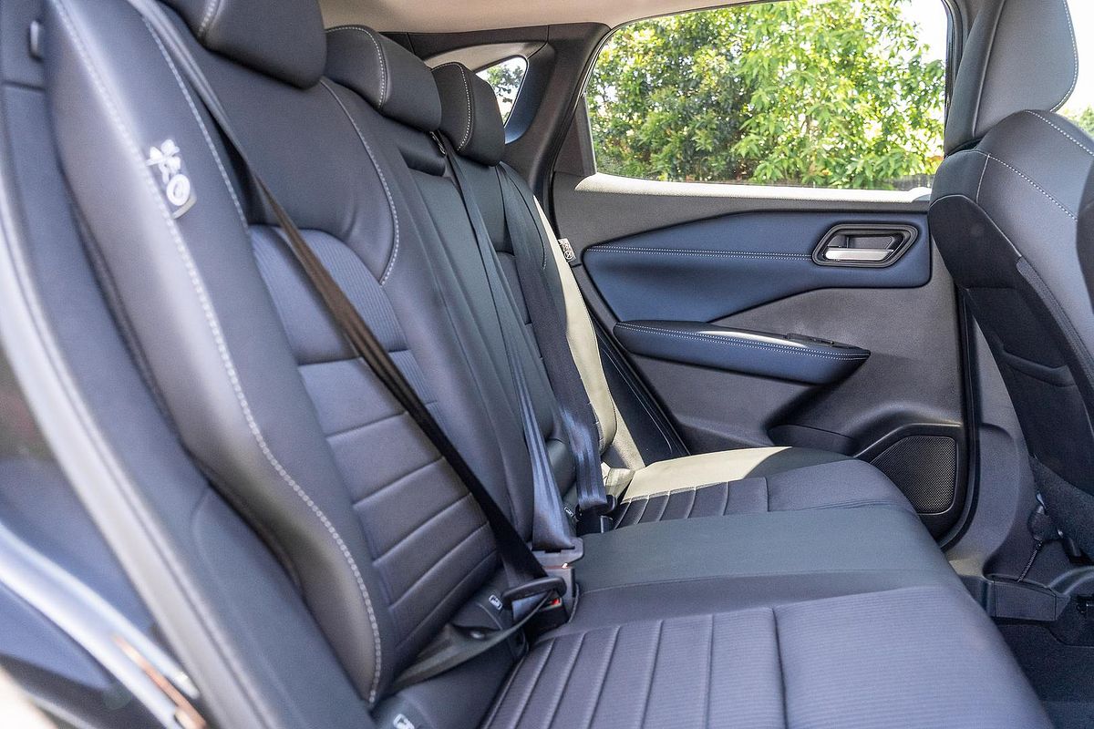 2024 Nissan QASHQAI ST-L J12