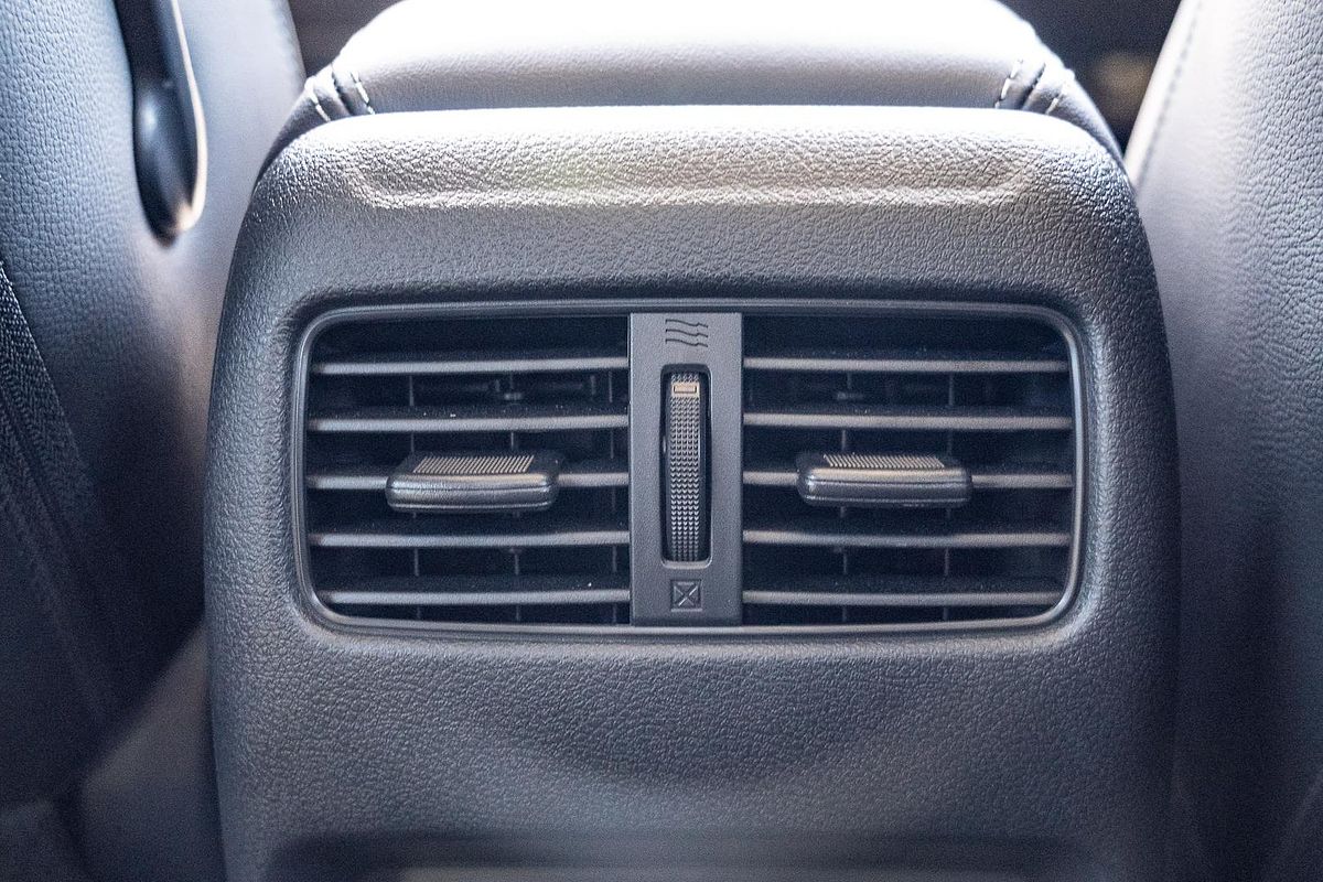 2024 Nissan QASHQAI ST-L J12