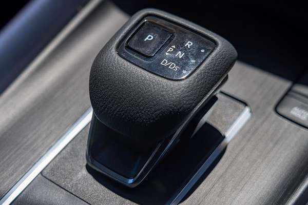 2024 Nissan QASHQAI ST-L J12