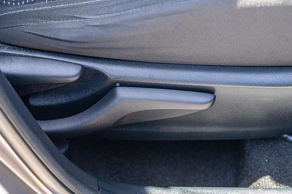 2013 Toyota Corolla Ascent ZRE182R