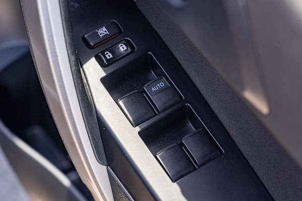 2013 Toyota Corolla Ascent ZRE182R