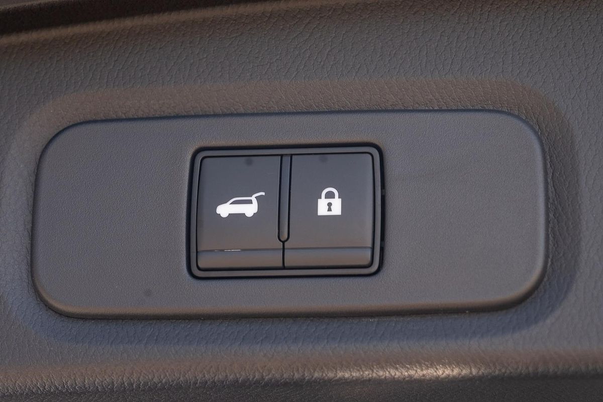 2024 Nissan QASHQAI Ti J12