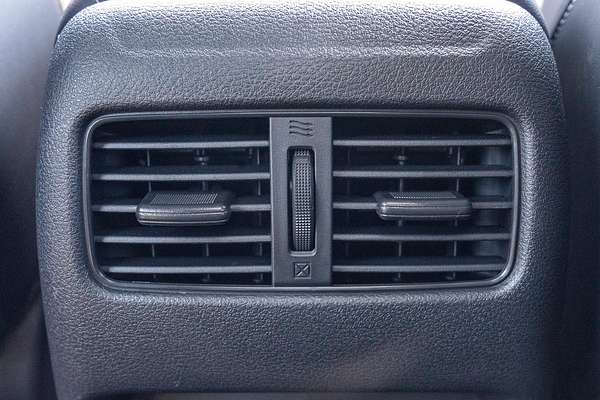 2024 Nissan QASHQAI Ti J12