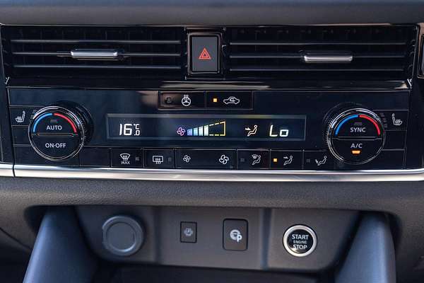 2024 Nissan QASHQAI Ti J12