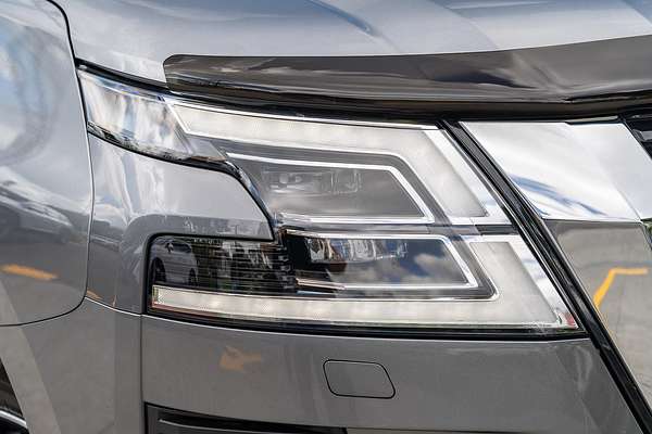 2024 Nissan Patrol Ti Y62