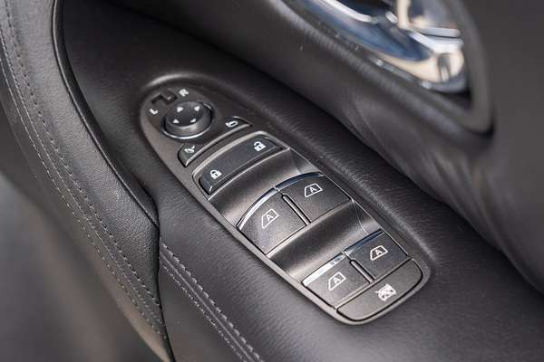 2024 Nissan Patrol Ti Y62