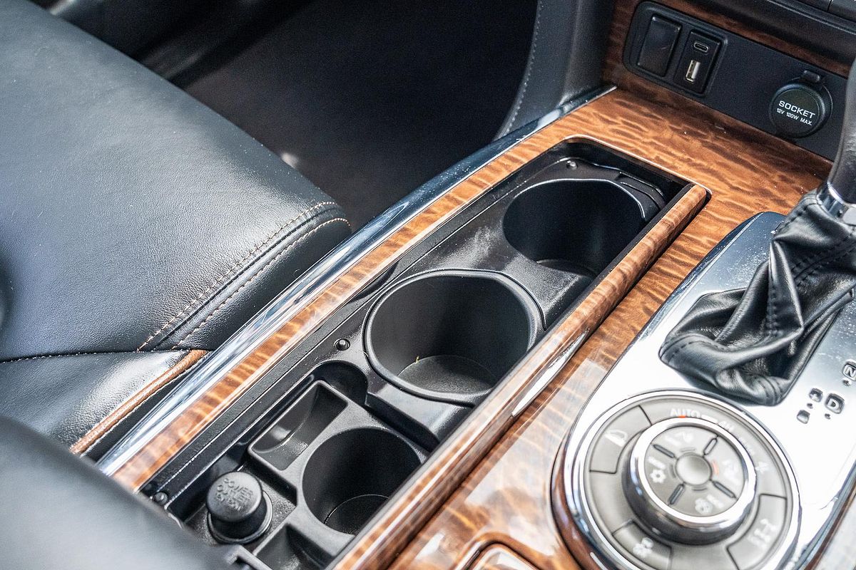 2024 Nissan Patrol Ti Y62