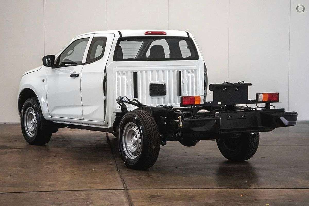 2025 Isuzu D-MAX SX High Ride Rear Wheel Drive