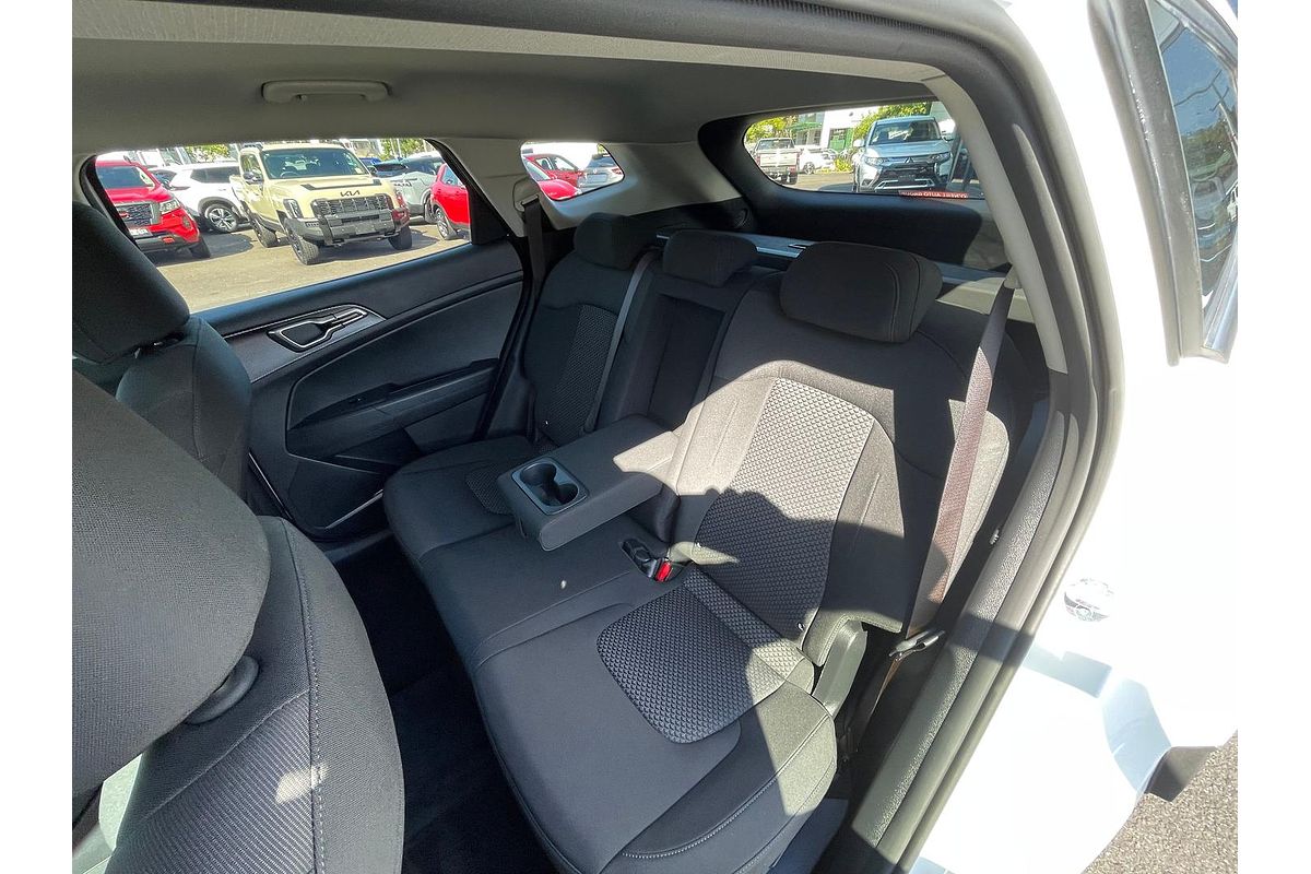 2024 Kia Sportage S NQ5