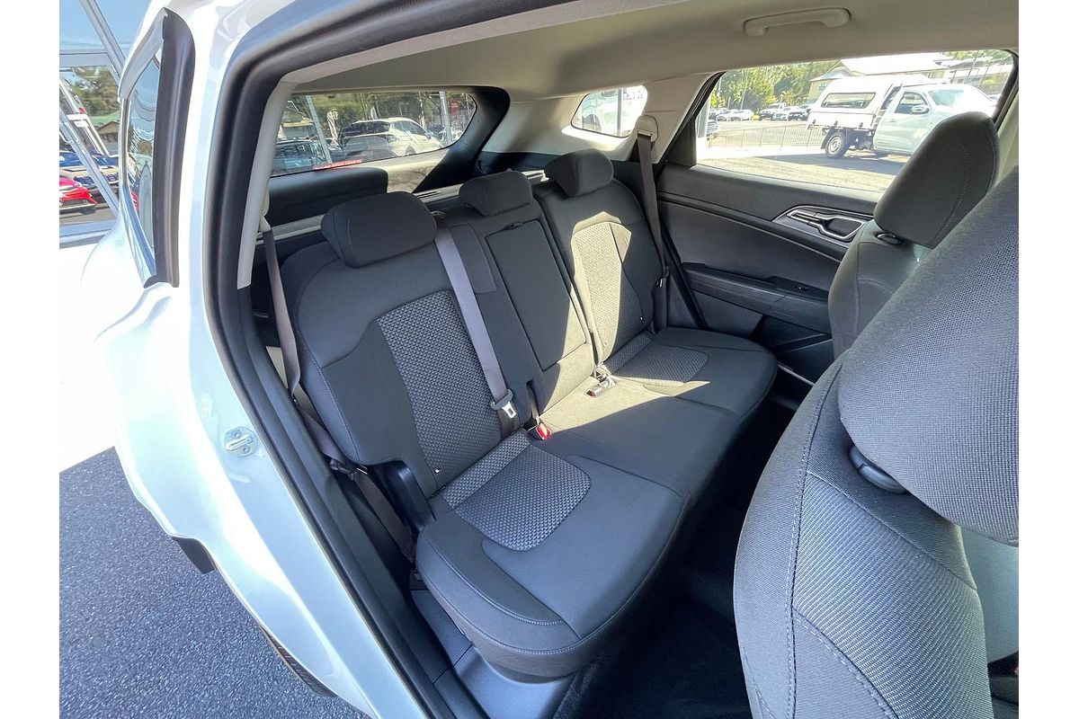 2024 Kia Sportage S NQ5