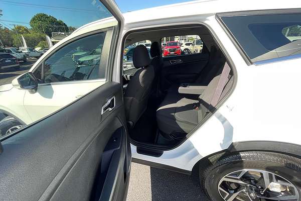 2024 Kia Sportage S NQ5