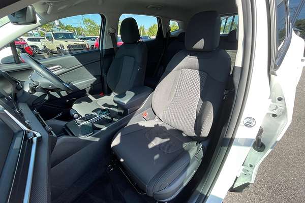 2024 Kia Sportage S NQ5