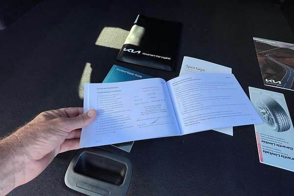 2024 Kia Sportage S NQ5