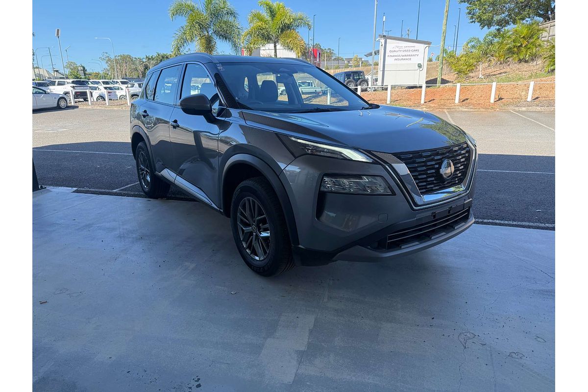 2024 Nissan X-TRAIL ST T33