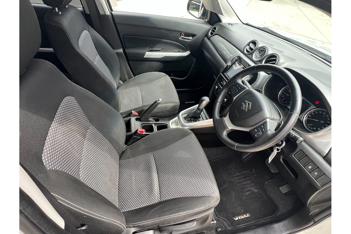 2015 Suzuki Vitara GL+ LY