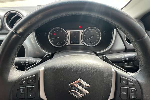 2015 Suzuki Vitara GL+ LY