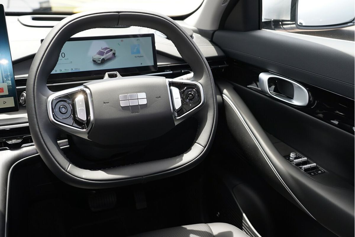 2025 Geely Starray EM-i Inspire P145