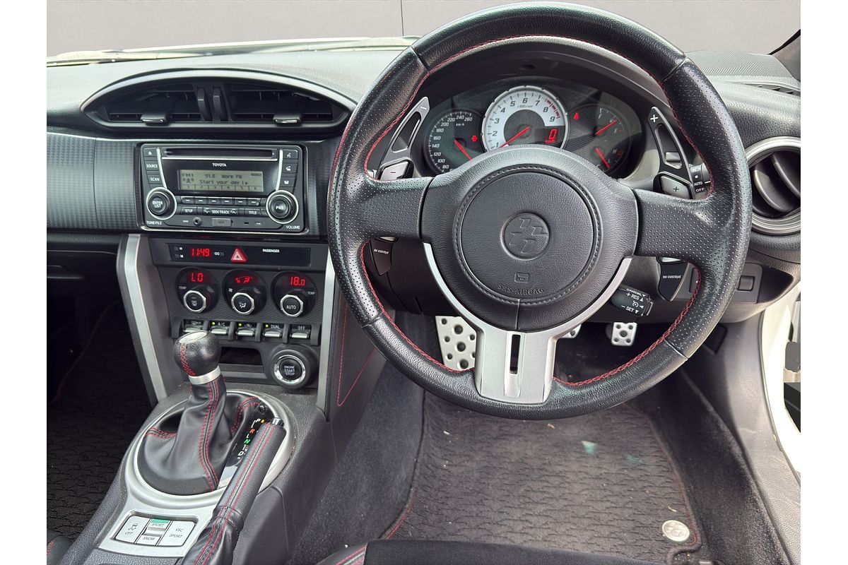 2013 Toyota 86 GT 2.0P COUPE 6A