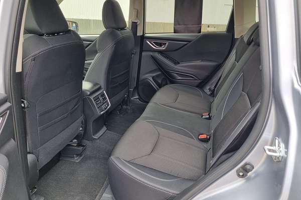 2024 Subaru Forester 2.5i S5