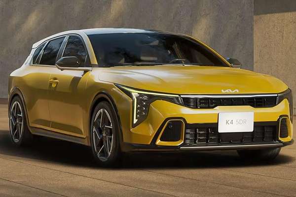 2025 Kia K4 GT-Line CL4m